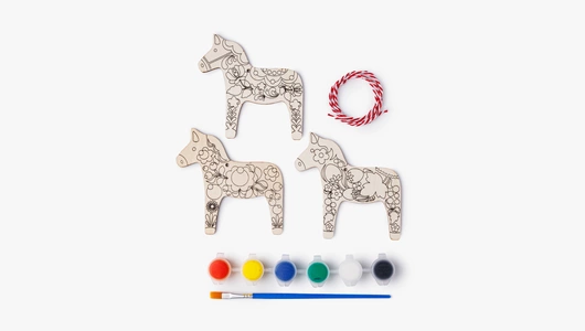 Набор для&nbsp;творчества "Роспись по&nbsp;дереву Елочные игрушка "Русские мотивы", с&nbsp;красками