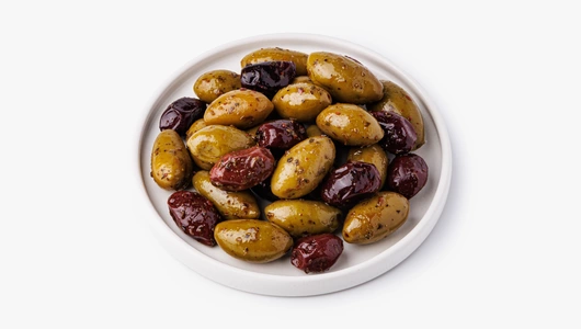 Ассорти оливок с косточкой с чили и орегано