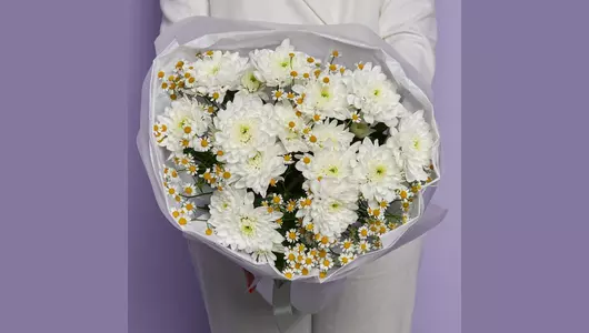 Кустовые хризантемы и&nbsp;ромашки FMART by flowwow