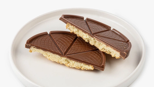 Шоколад молочный с печеньем, 45 г