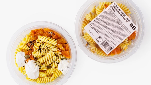 Паста с запеченной тыквой, сырным кремом и соусом терияки