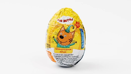 Яйцо шоколадное с подарком, 20г (Три кота)