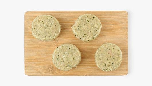 Котлеты из&nbsp;мяса цыпленка -бройлера с&nbsp;сыром и&nbsp;зеленью, зам.