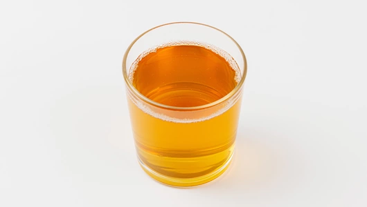 Чай зеленый "Земляника-виноград " со смородиновым листом, 500 мл Чай зеленый "Земляника-виноград " со смородиновым листом, 500 мл