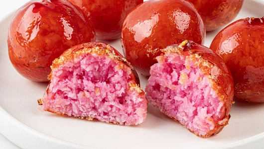 Десерт "Бала баяна" кокосовый с малиной