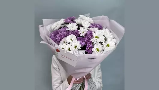 Букет из&nbsp;кустовых хризантем FMART by flowwow