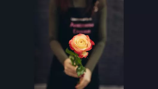 Букет из&nbsp;19 роз Кабарет (70см)