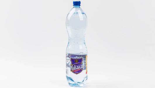 Вода питьевая газированная "Кувака", 1,5 л