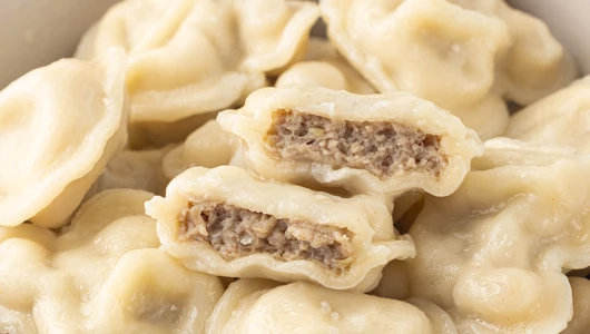 Пельмени "Бегемоткино" с говядиной и сливками Пельмени "Бегемоткино" с говядиной и сливками