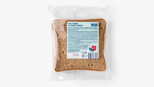 Клаб-сэндвич с курицей и яйцом