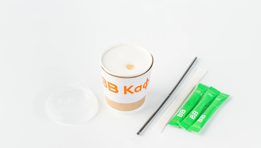 Кофе Латте 0.2 (декаф) на банановом напитке, кафе