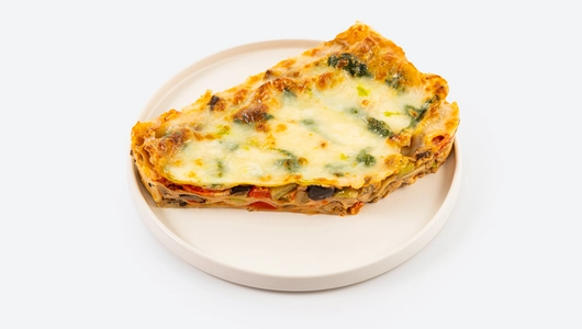 Лазанья овощная с соусом песто Лазанья овощная с соусом песто