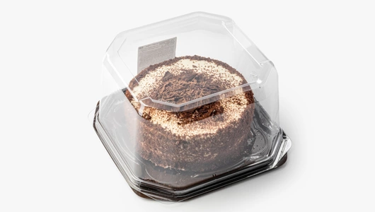 Торт "Шоколадный вулкан" с&nbsp;безе и&nbsp;грецким орехом (с арахисом)