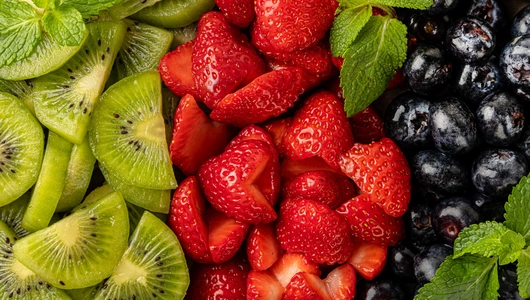Фруктовый микс (голубика, клубника, киви)