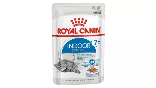 Влажный корм Royal Canin Indoor Sterilised 7+ (в желе) для домашних, стерилизованных кошек старше 7 лет 85гр