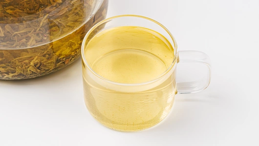 Чай зеленый среднелистовой Чай зеленый среднелистовой