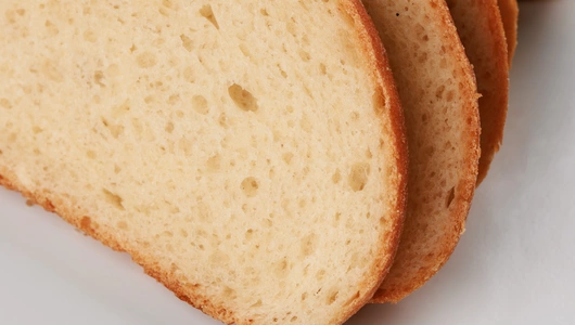 Батон пшеничный в нарезке Батон пшеничный в нарезке