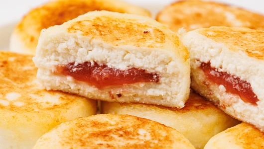 Сырники с клубничной начинкой, зам, ВЕС