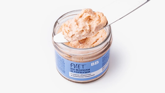 Риет из форели и горбуши с сыром "Риккота" и вялеными томатами, 100 г