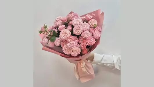 Букет розовых кустовых роз " Для&nbsp;нее" FMART by flowwow