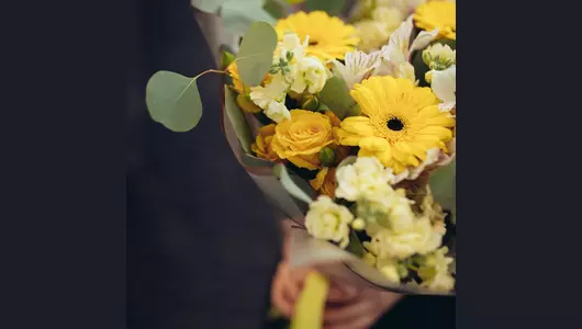 Букет сборный из&nbsp;альстромерии, маттиолы и&nbsp;герберы