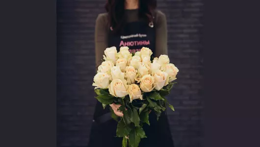 Букет из&nbsp;роз Шарман 21 шт (50см)