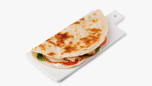 Сэндвич в&nbsp;лепешке Ротти с&nbsp;курицей и&nbsp;горчичной заправкой, кафе