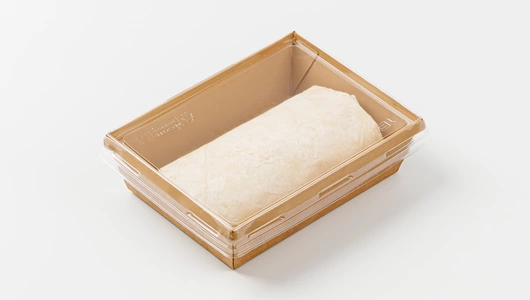 Фреш-ролл с курицей, овощами и соусом том-ям на гриле, кафе Фреш-ролл с курицей, овощами и соусом том-ям на гриле, кафе