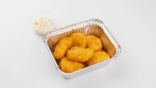 Наггетсы куриные с&nbsp;соусом блю чиз