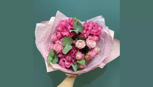 Думаю о&nbsp;тебе. Букет с&nbsp;кустовыми и&nbsp;французскими розами FMART by flowwow