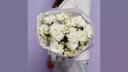 Кустовые хризантемы и&nbsp;ромашки FMART by flowwow