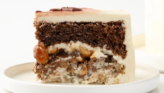 Торт "Плюшевое поздравление" бисквит. с&nbsp;безе и&nbsp;карамелью