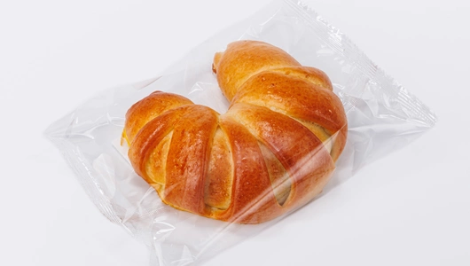 Булочка сдобная с яблочным повидлом Булочка сдобная с яблочным повидлом