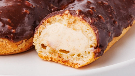 Эклеры "Арахисовые" с шоколадной глазурью, 3 шт