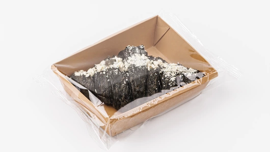 Круассан черный с заварным кремом Круассан черный с заварным кремом