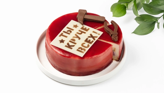 Торт муссовый "Ты круче всех" ванильный лесная ягода