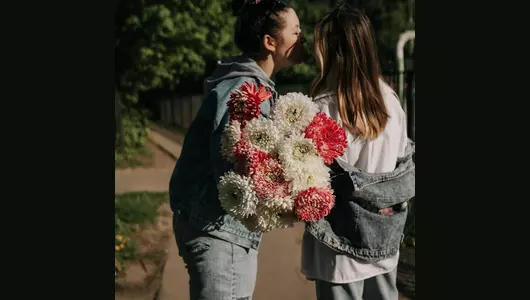 Букет хризантем одноголовых в&nbsp;количестве 9 штук