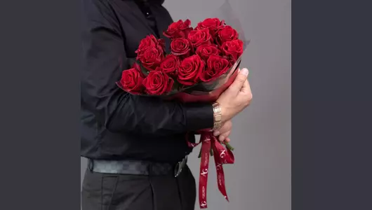 Букет из 15 Красных роз (55см)