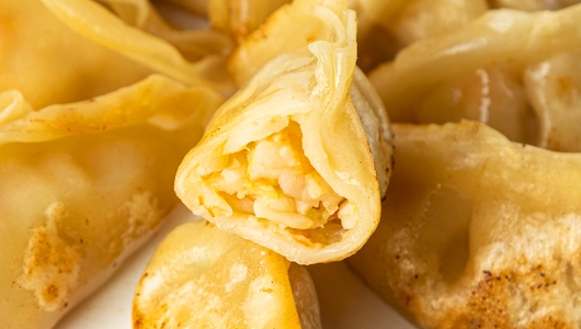 Гёдза с креветками и крабовыми палочками, зам. Гёдза с креветками и крабовыми палочками, зам.