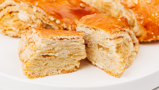 Гата миндальная