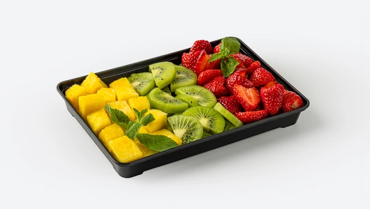 Фруктовая тарелка (ананас, киви, клубника)