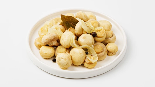 Шампиньоны маринованные "Пикантные" Шампиньоны маринованные "Пикантные"