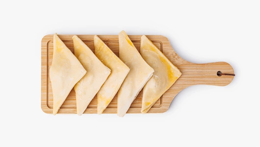 Хачапури мини слоеные с мраморной говядиной, зам.