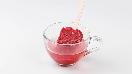 Чайный напиток хвойный с брусникой