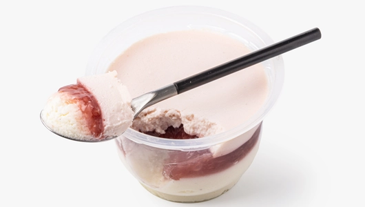 Запеканка творожная клубника-базилик с&nbsp;клубничной матчей