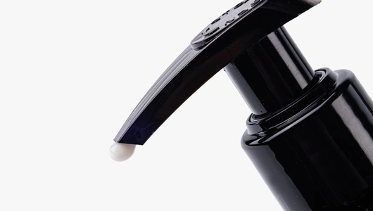 Кондиционер для волос питательный с экстрактом розы Кондиционер для волос питательный с экстрактом розы