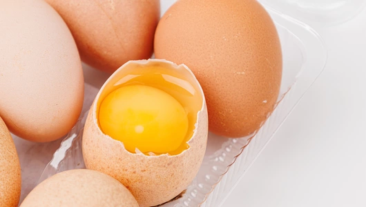 Яйцо цесариное, 6 шт