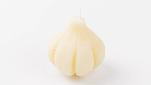 Свеча уличная "Чеснок" с цитронеллой Свеча уличная "Чеснок" с цитронеллой