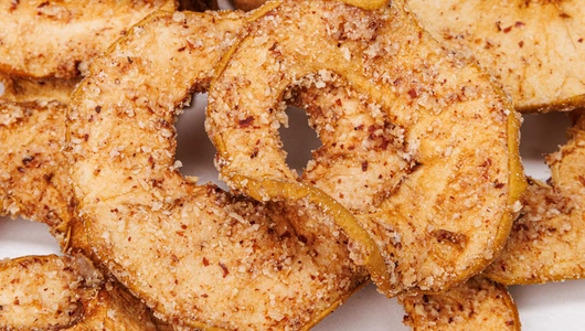 Чипсы яблочные с фундуком Чипсы яблочные с фундуком
