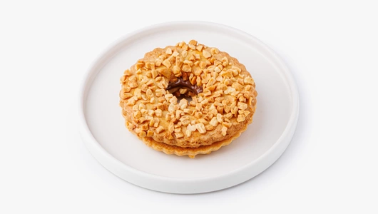 Кольцо песочное с фундучной пастой и арахисом